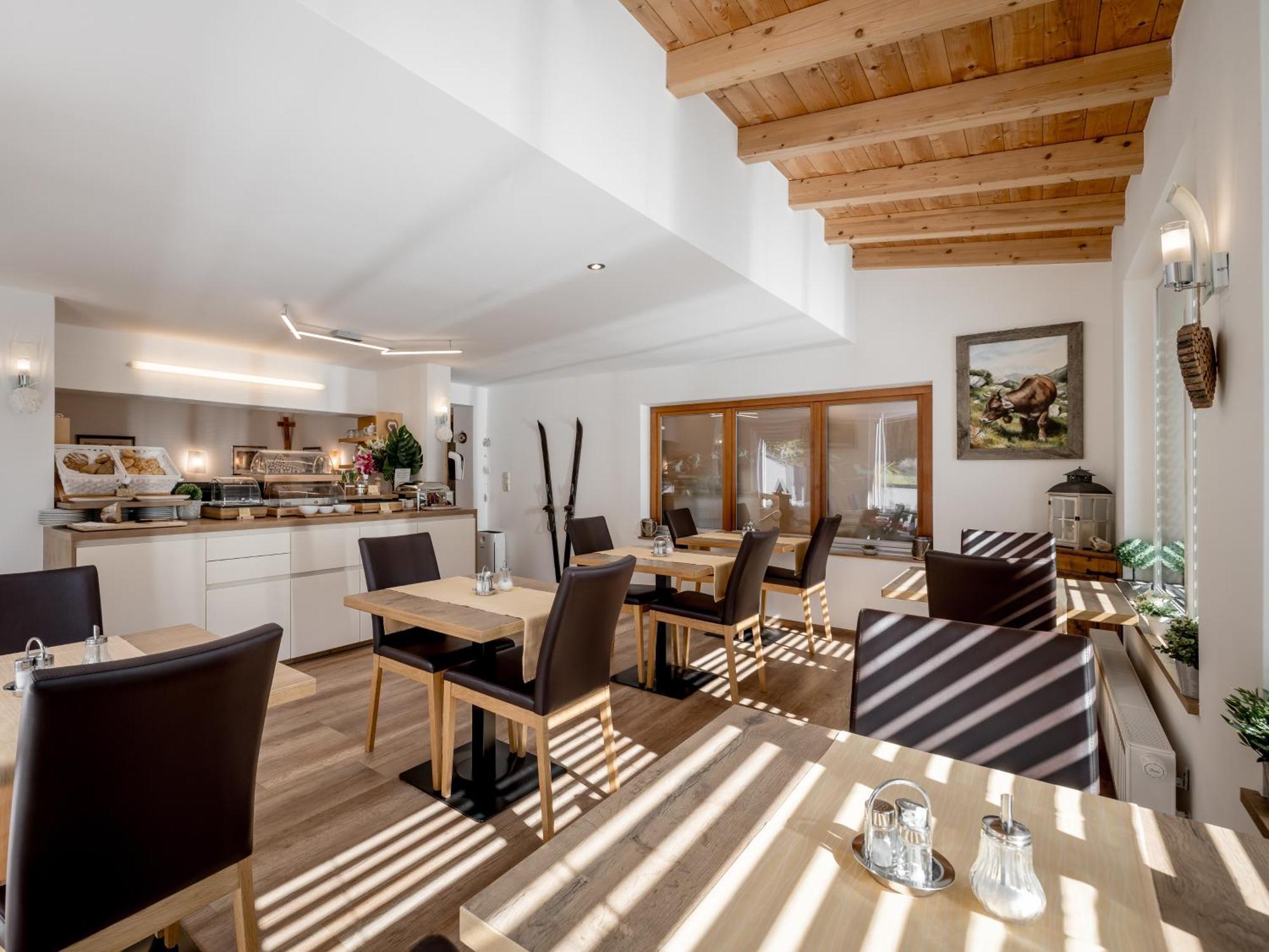 Quality Hosts Arlberg - Haus Pepi Eiter Hotel Sankt Anton am Arlberg Exterior photo